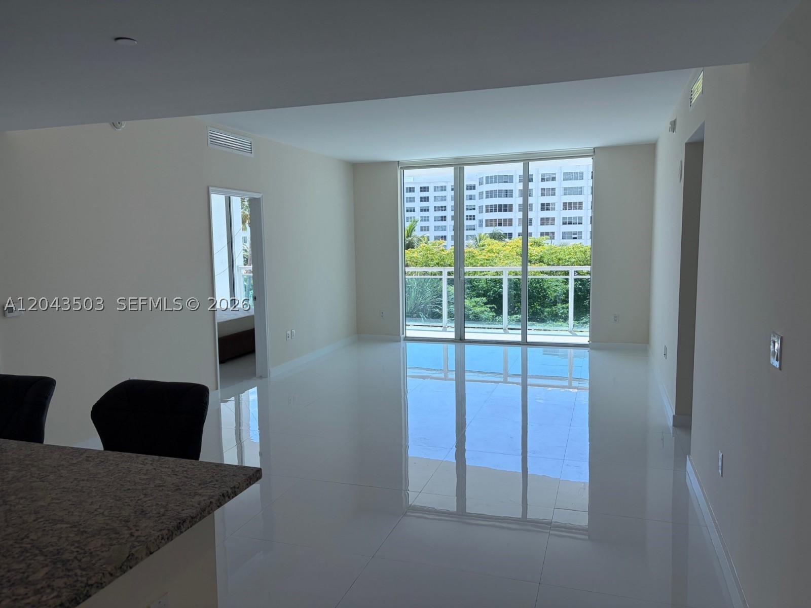 951 Brickell Ave #1206, Miami FL 33131