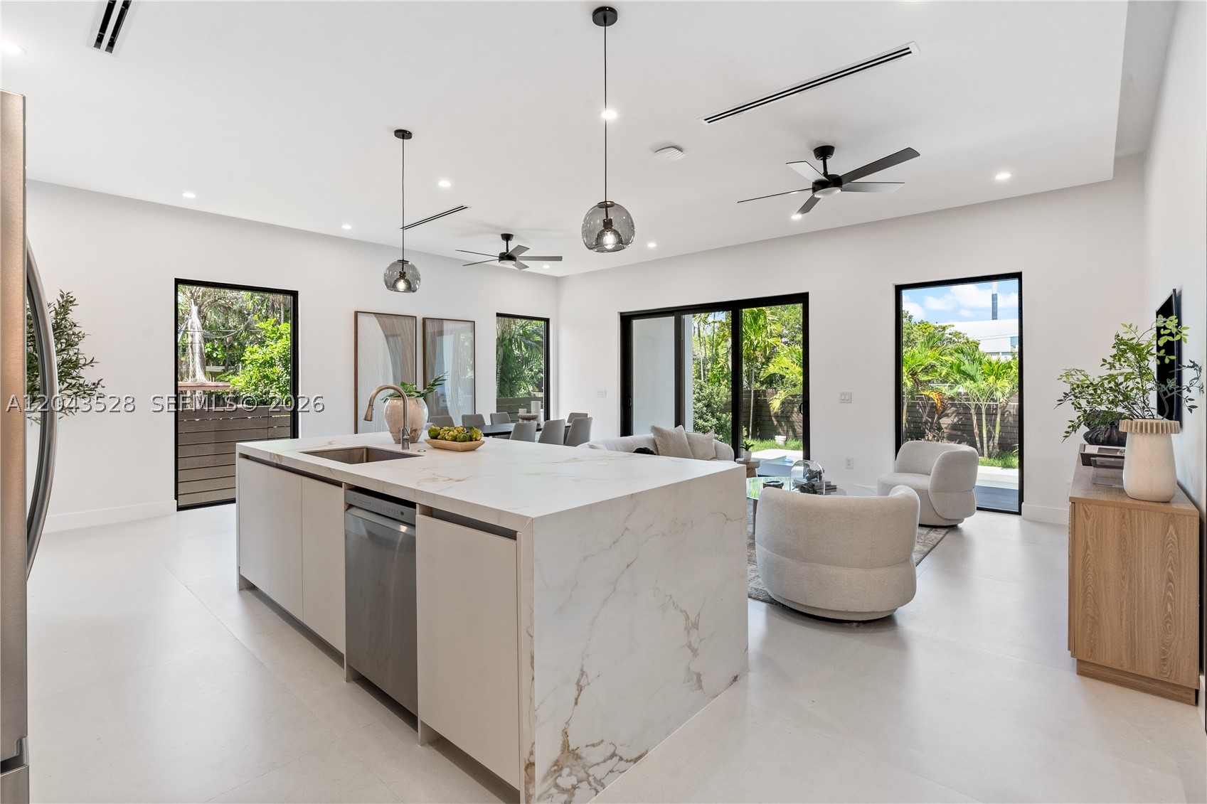 1337 NE 13th Ave #1337, Fort Lauderdale FL 33304