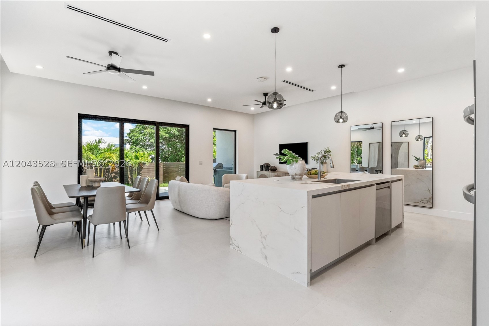 1337 NE 13th Ave #1337, Fort Lauderdale FL 33304