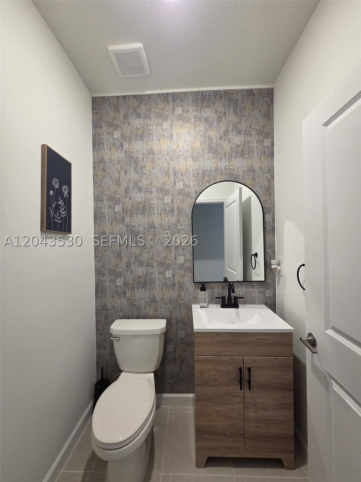 2423 SE 30th St, Homestead FL 33035