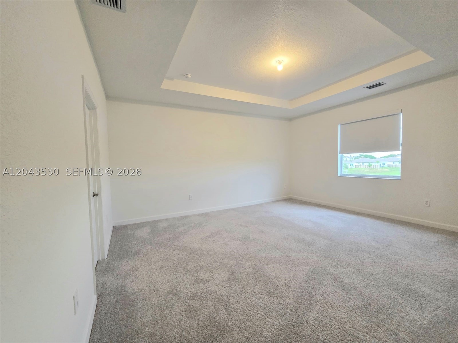 2423 SE 30th St, Homestead FL 33035