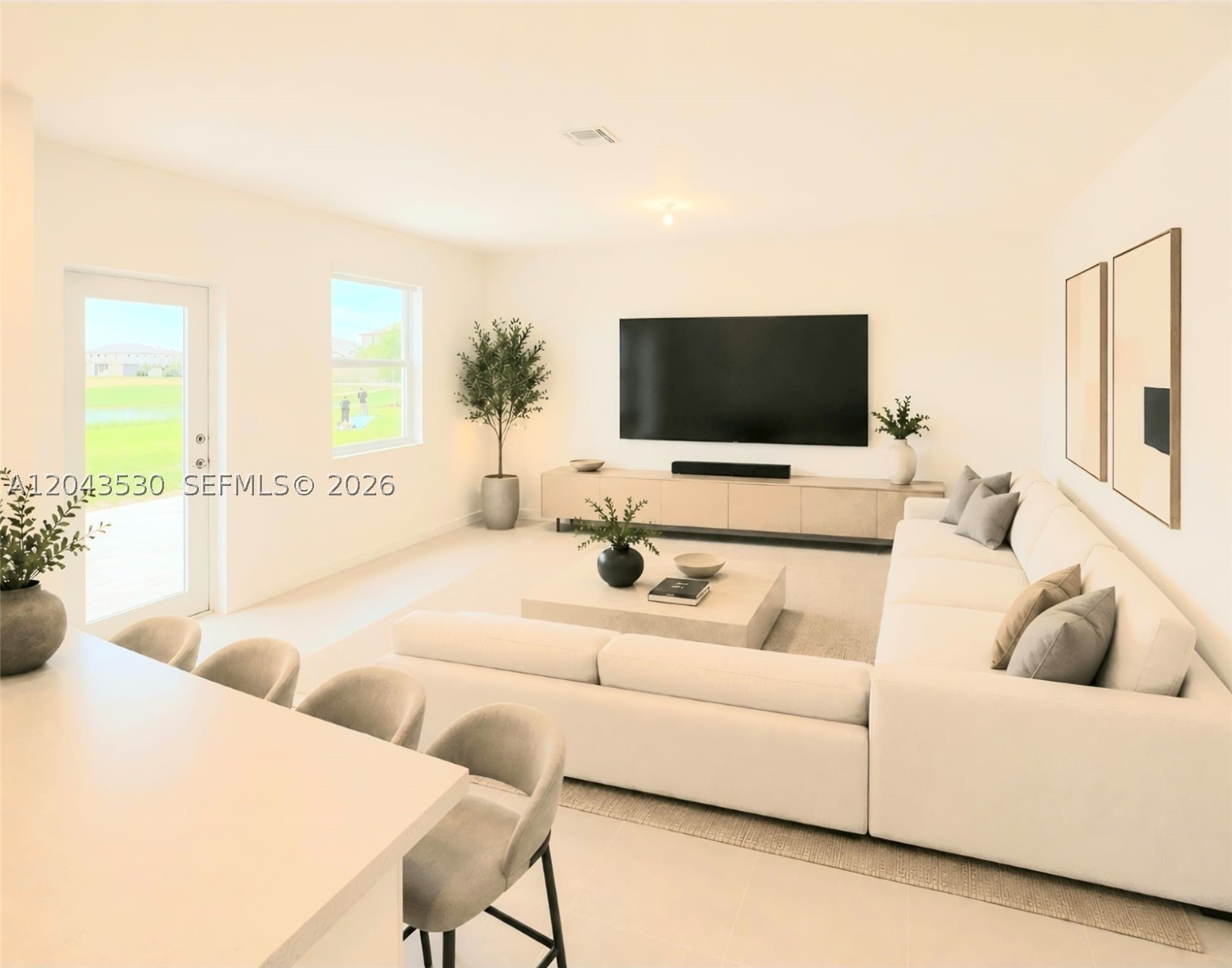 2423 SE 30th St, Homestead FL 33035
