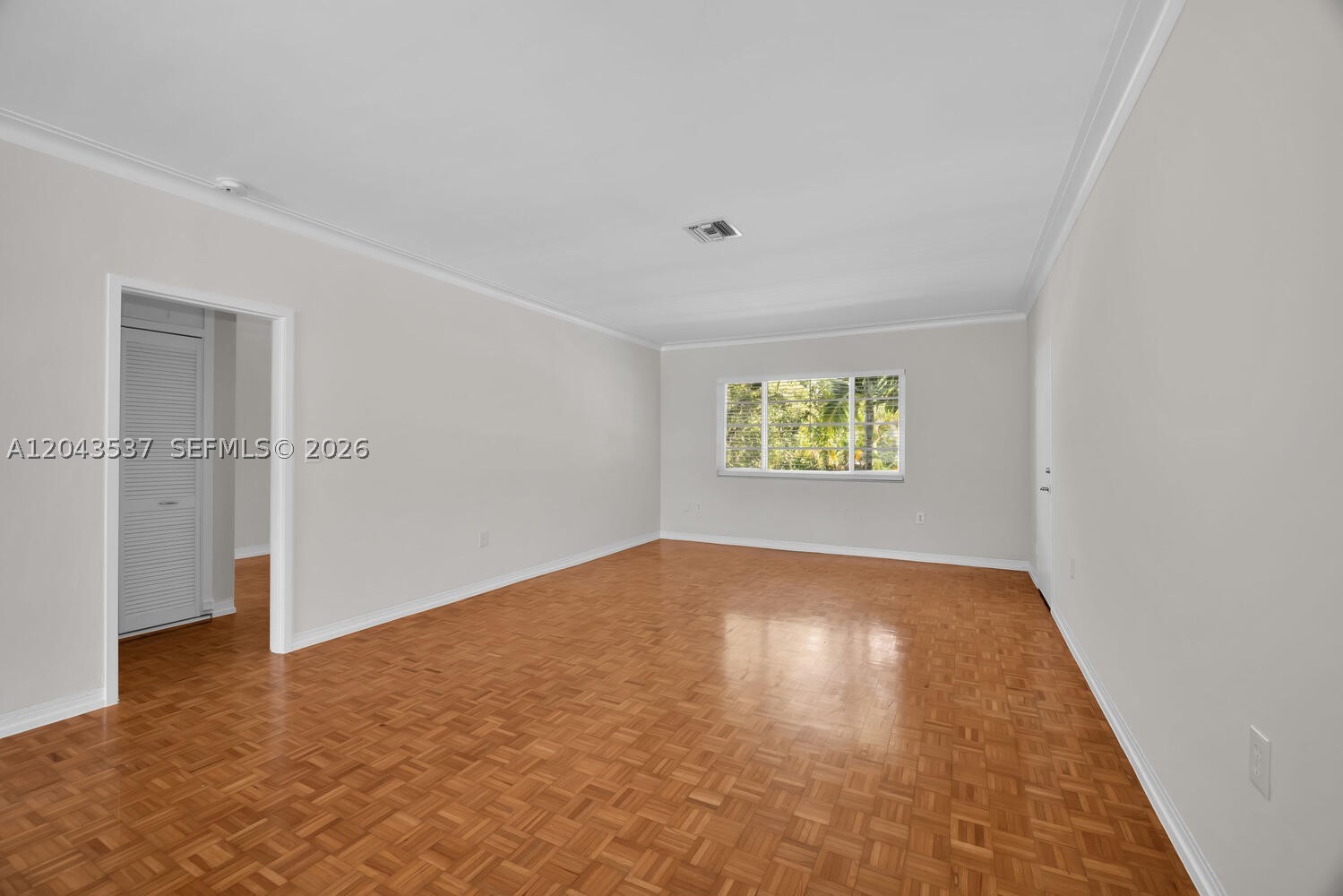 940 Sevilla Ave #206, Coral Gables FL 33134