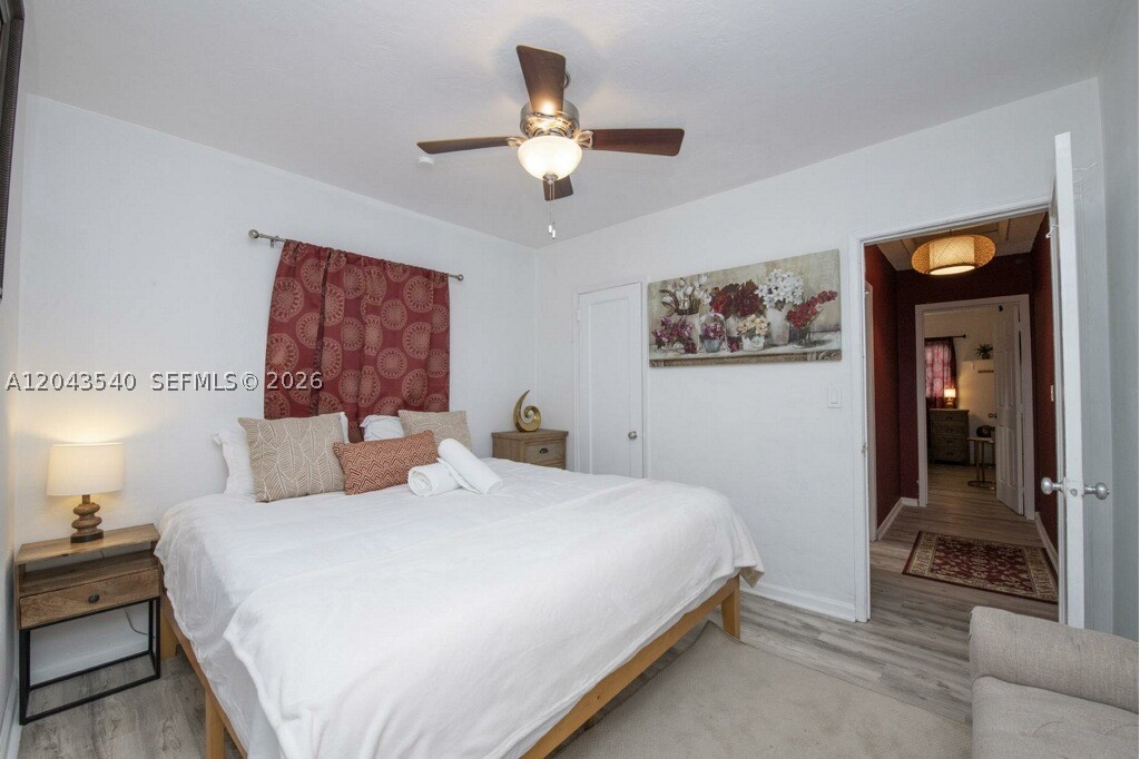 2721 SW 30th Ave, Miami FL 33133