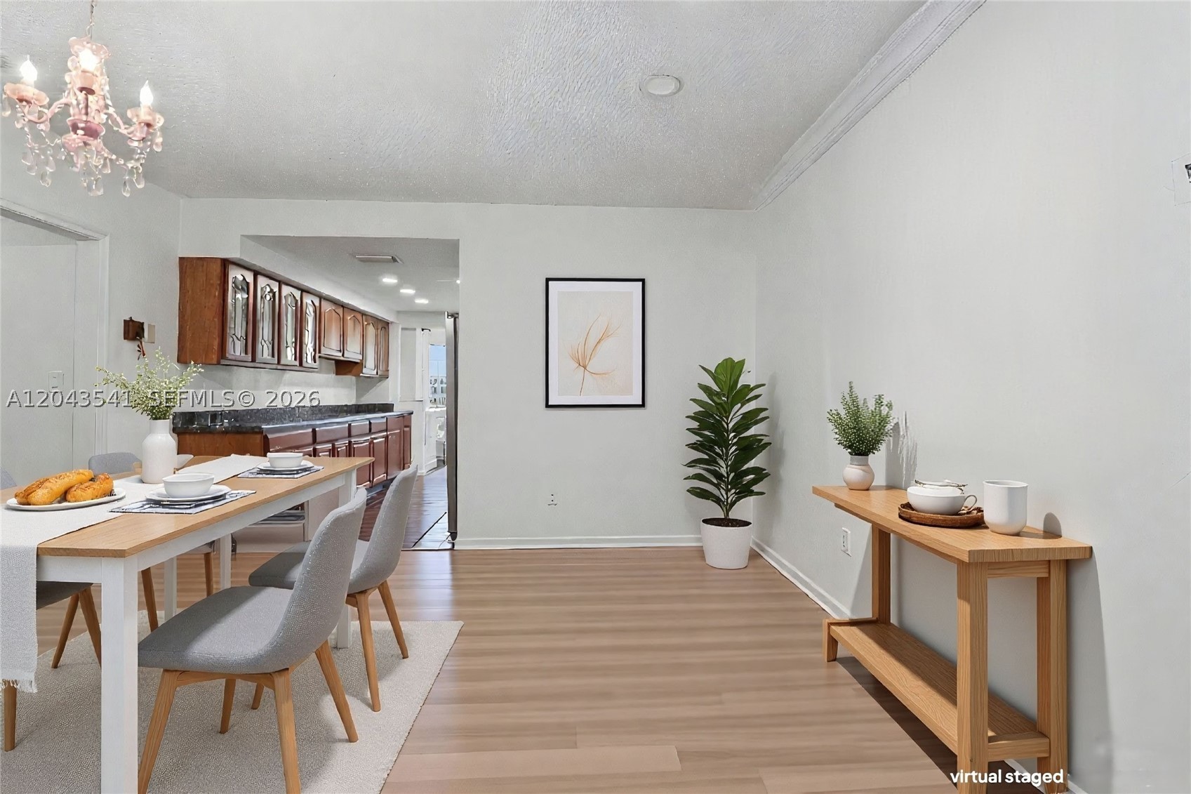 9720 Palmetto Club Ln W, Miami FL 33157