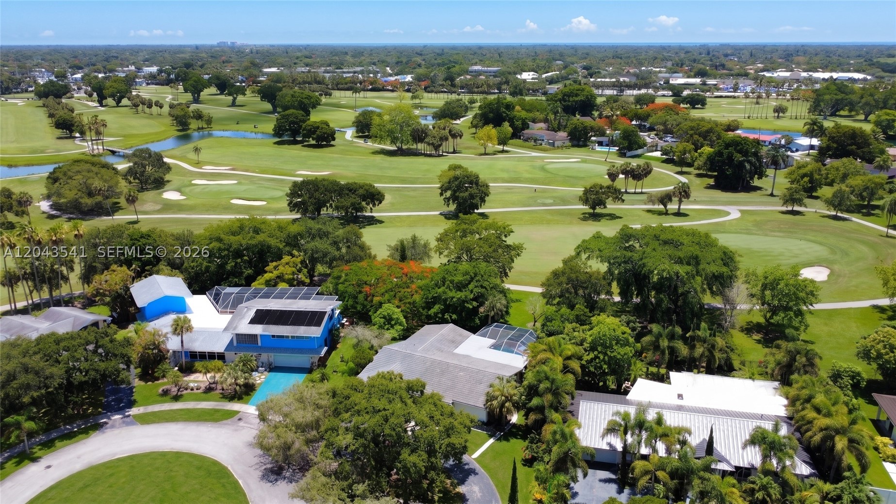9720 Palmetto Club Ln W, Miami FL 33157