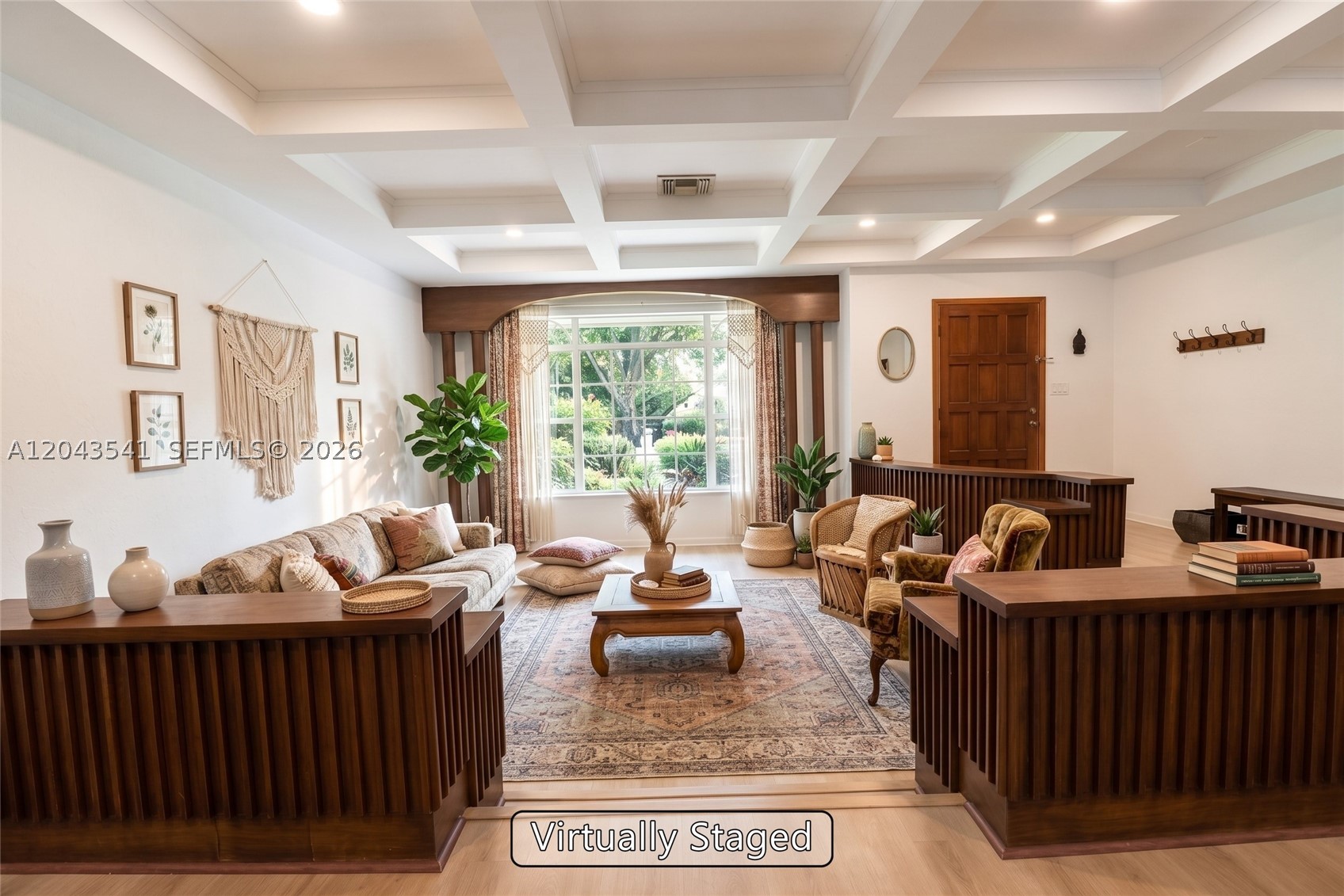 9720 Palmetto Club Ln W, Miami FL 33157