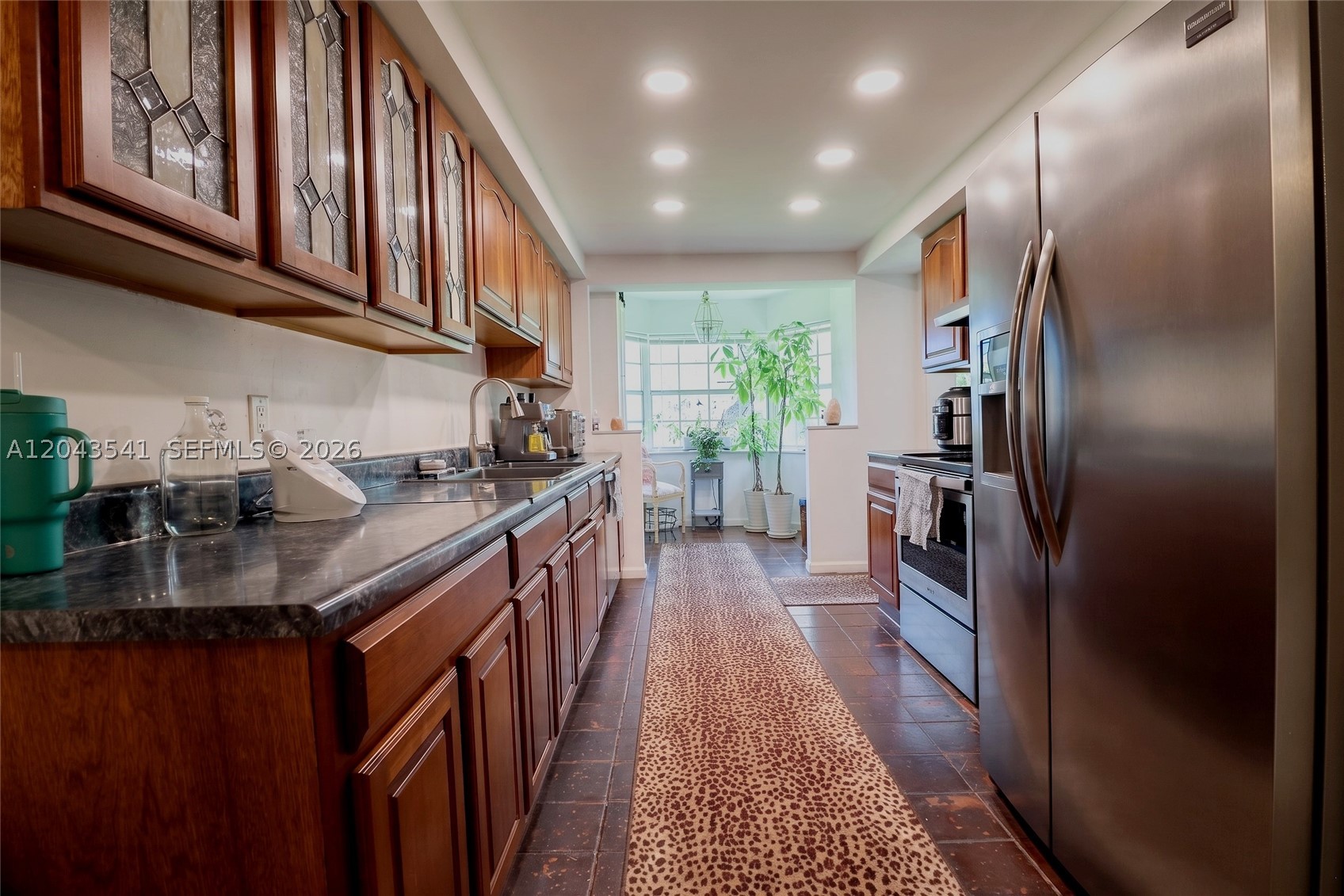9720 Palmetto Club Ln W, Miami FL 33157