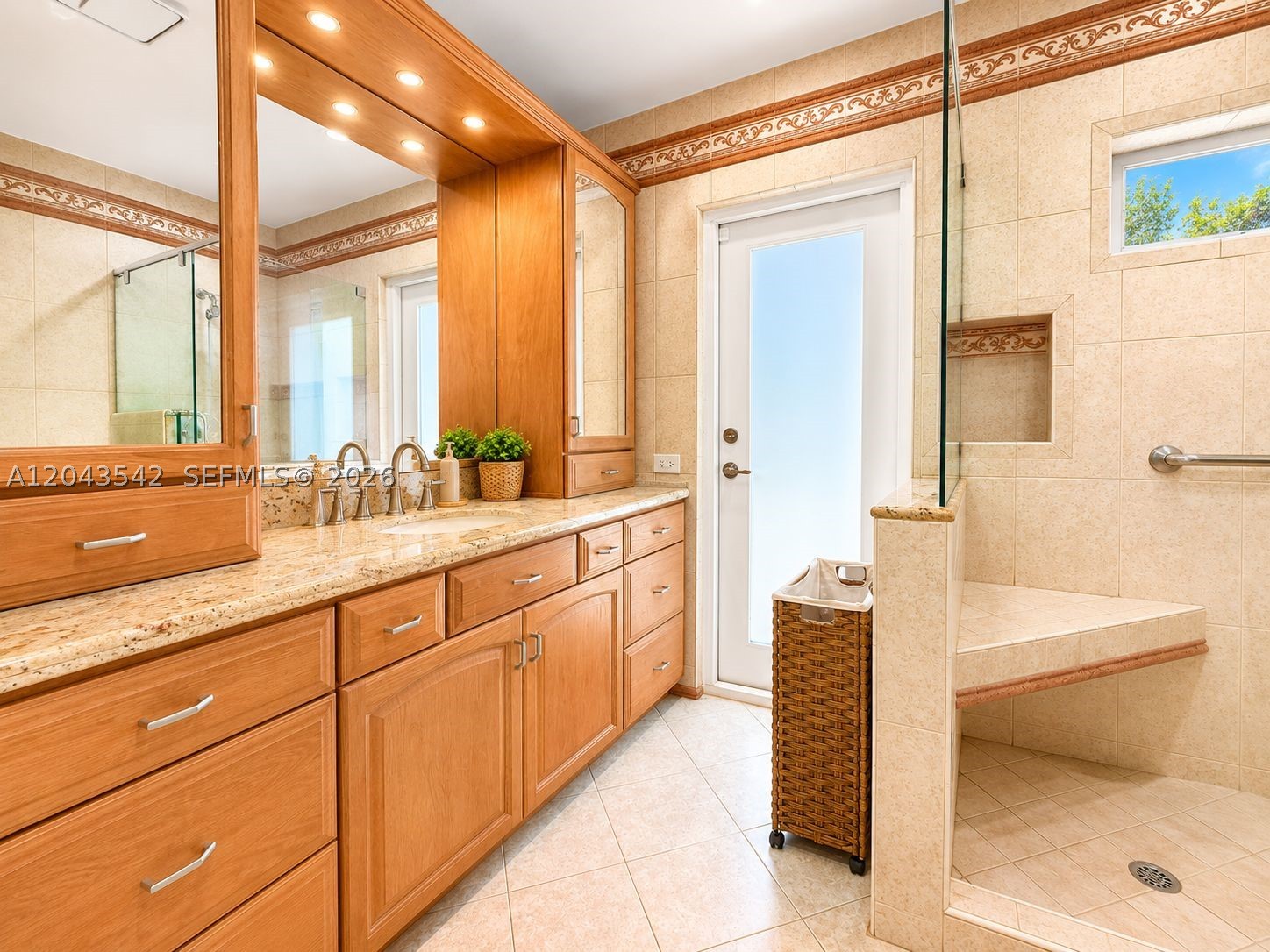 8481 SW 144th St, Palmetto Bay FL 33158