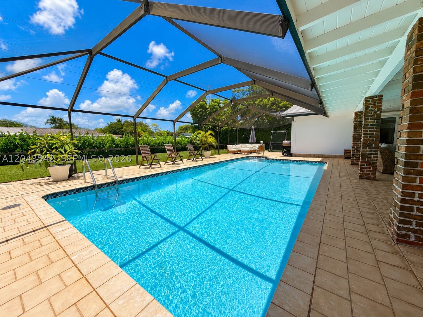 8481 SW 144th St, Palmetto Bay FL 33158