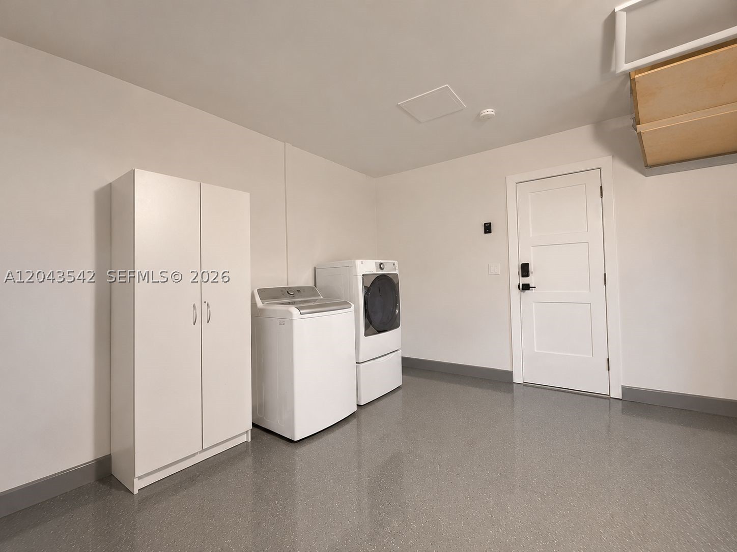 8481 SW 144th St, Palmetto Bay FL 33158