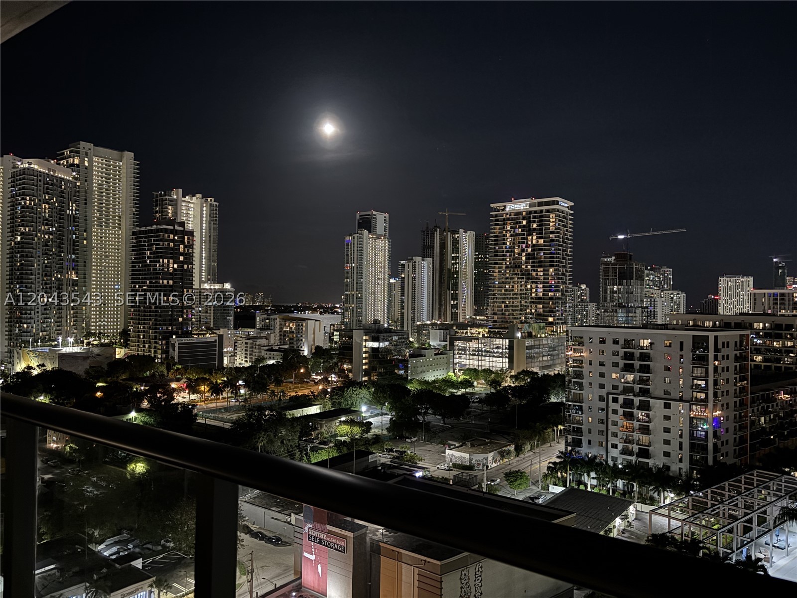 121 NE 34th St #1703, Miami FL 33137