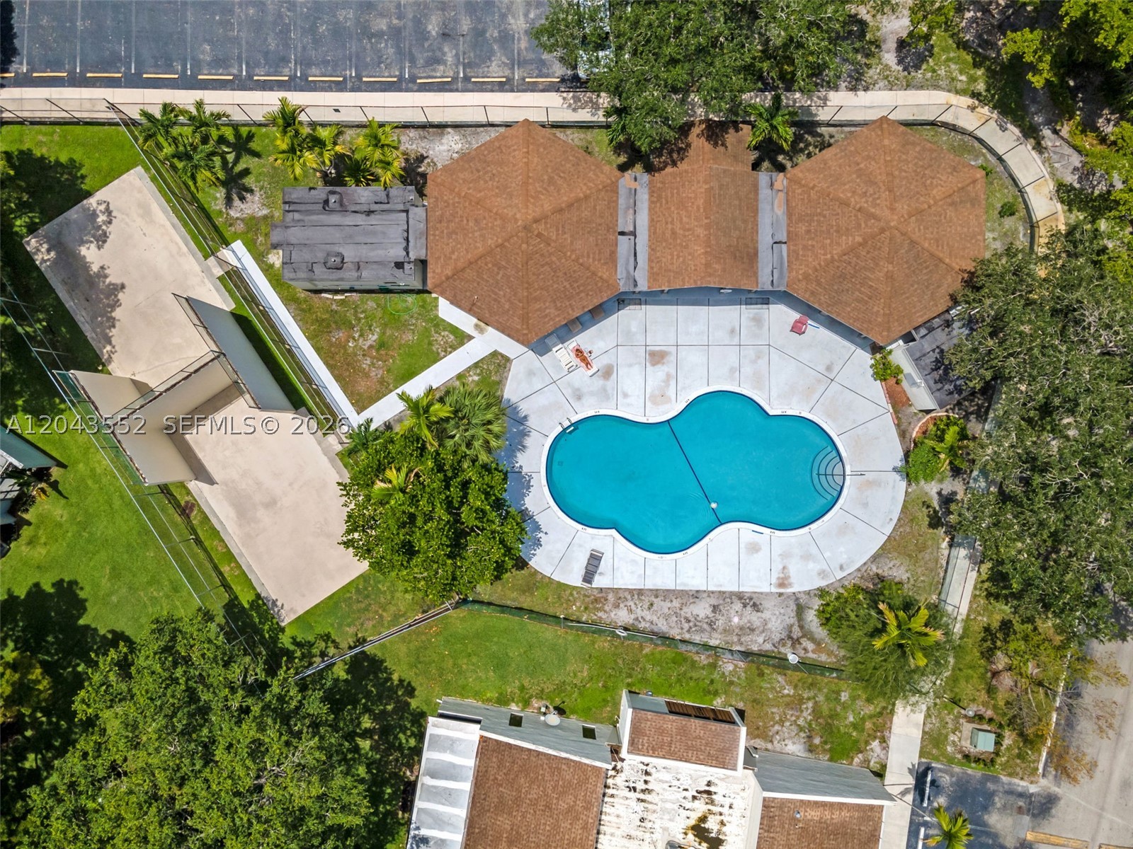 1121 NW 98th Ter #119, Pembroke Pines FL 33024