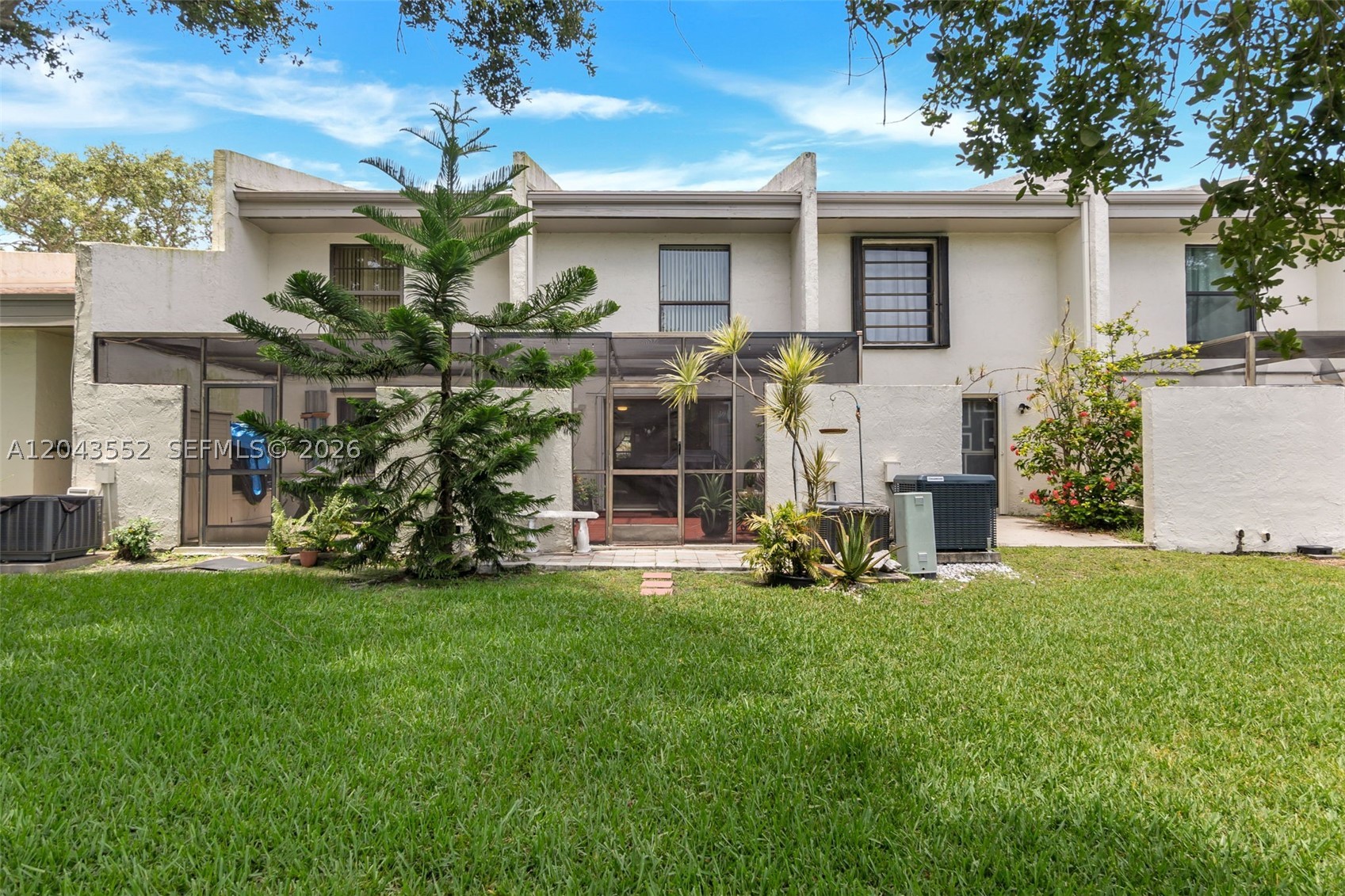 1121 NW 98th Ter #119, Pembroke Pines FL 33024