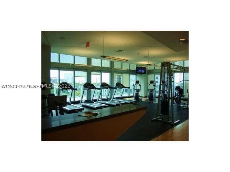79 SW 12th St #3702-S, Miami FL 33130