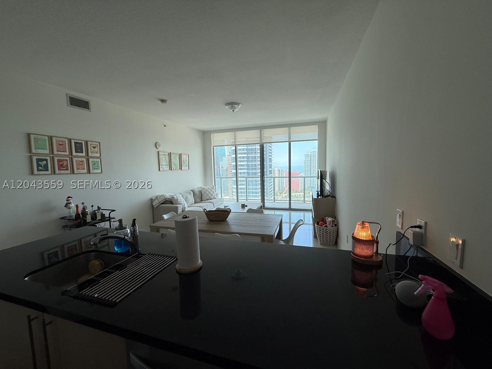 79 SW 12th St #3702-S, Miami FL 33130
