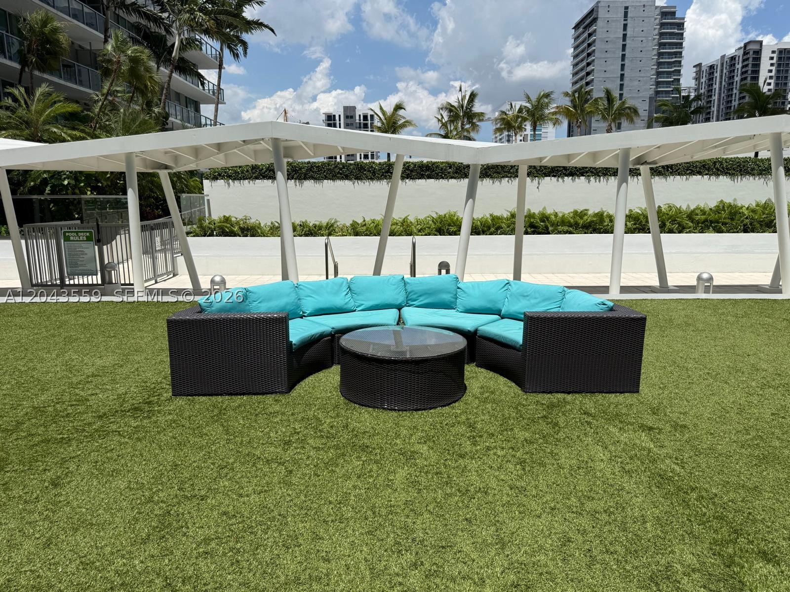 79 SW 12th St #3702-S, Miami FL 33130