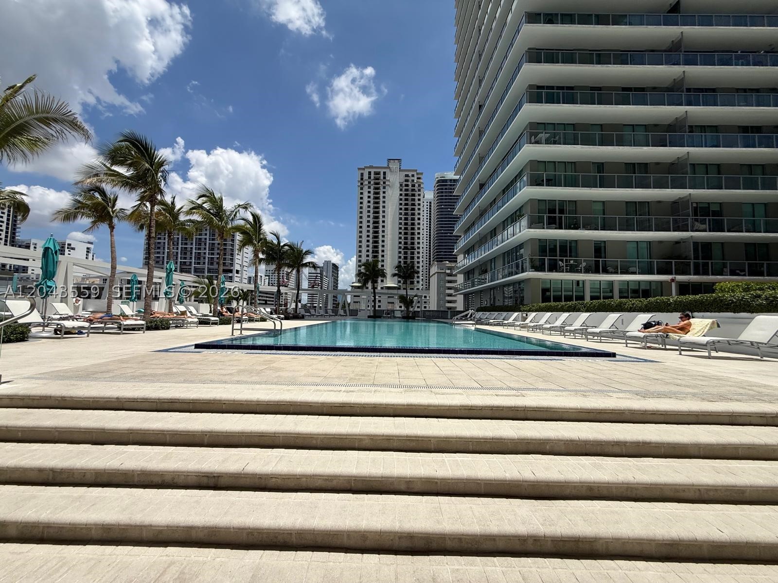 79 SW 12th St #3702-S, Miami FL 33130
