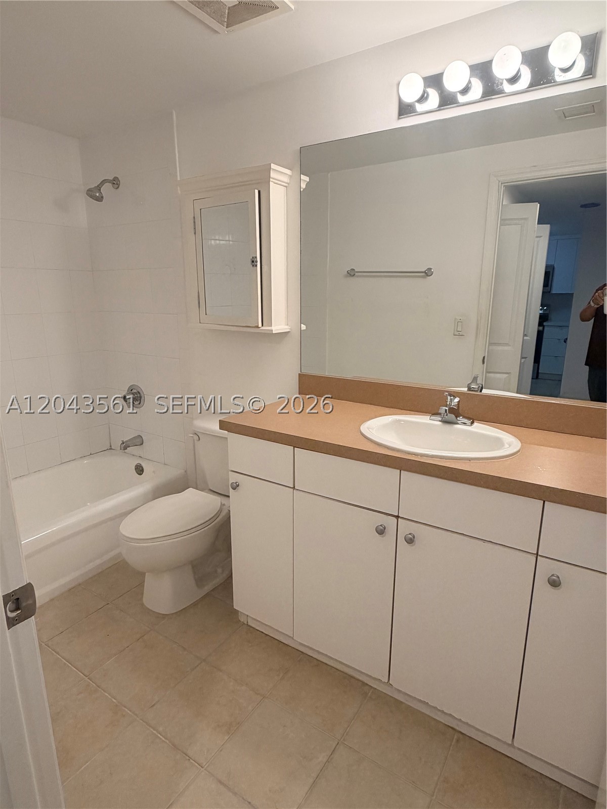 1250 S Miami Ave #1713, Miami FL 33130