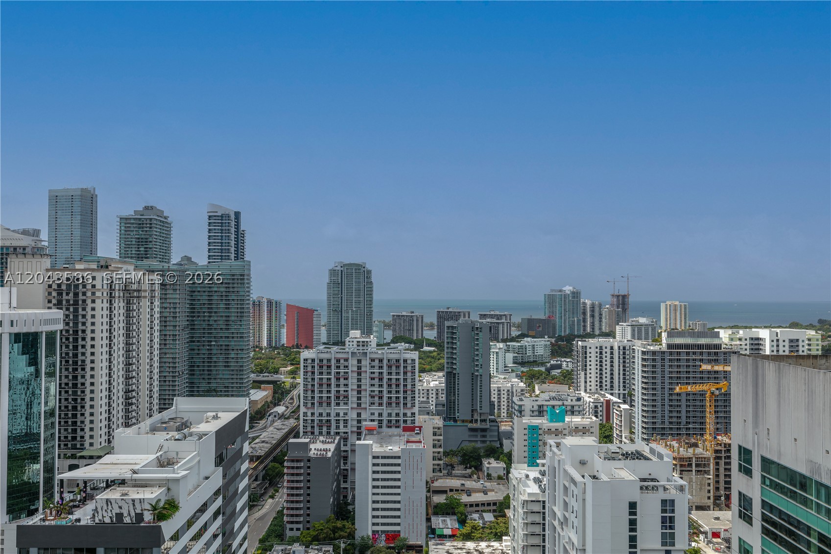 690 SW 1st Ct #PHII17, Miami FL 33130