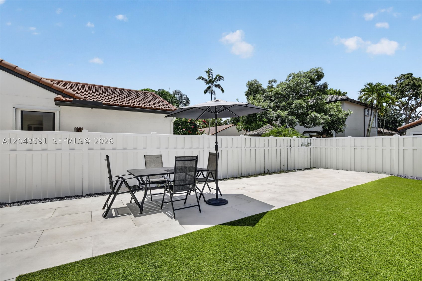 10746 Charleston Pl, Cooper City FL 33026