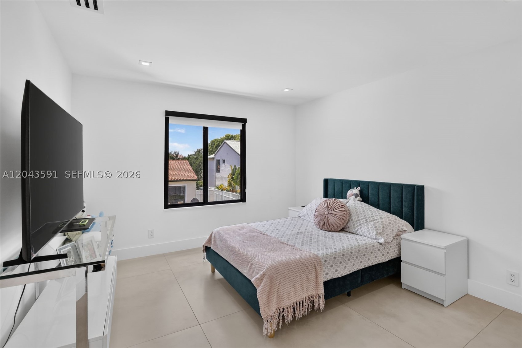 10746 Charleston Pl, Cooper City FL 33026