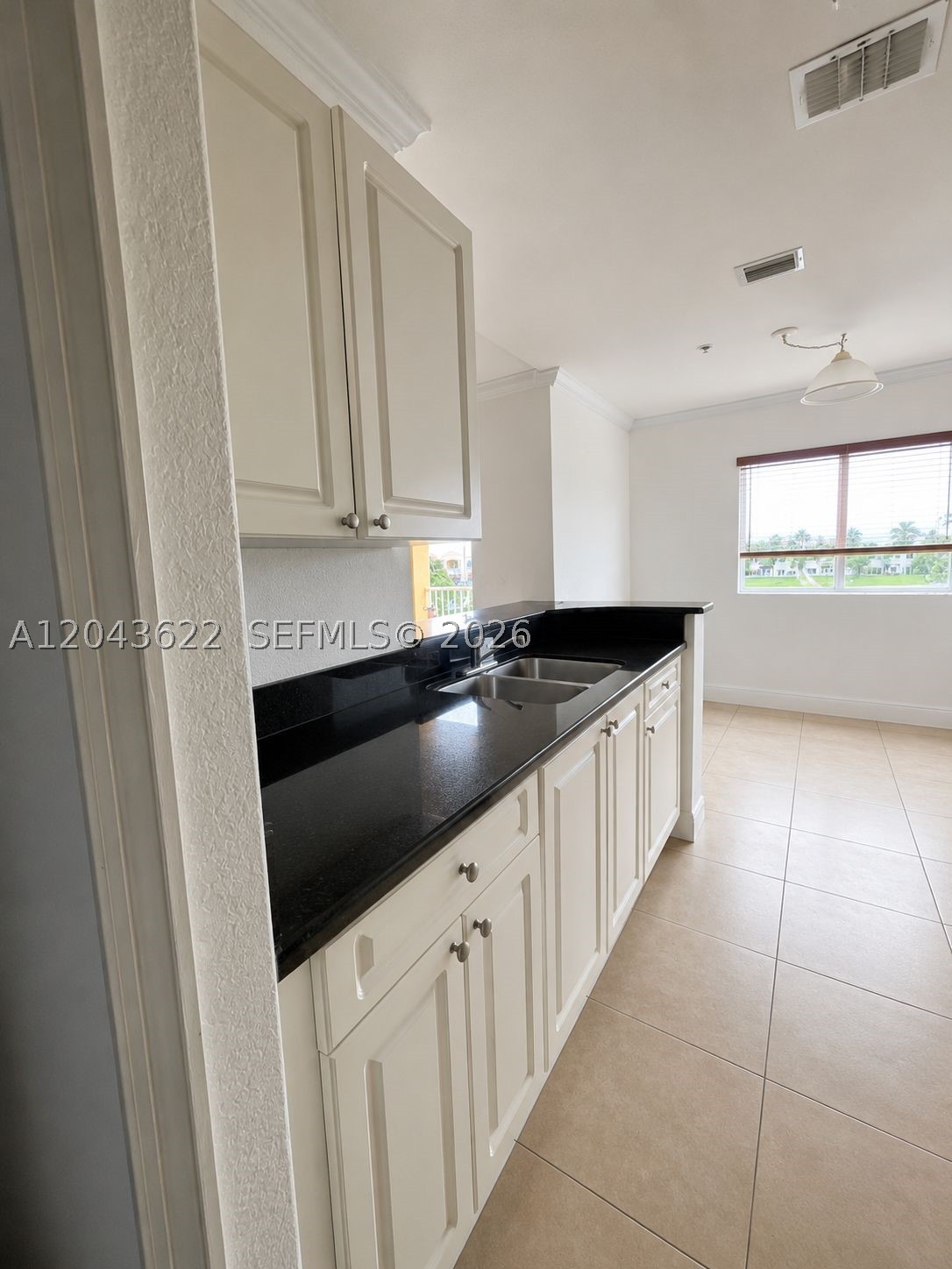 21100 SW 87th Ave #304, Cutler Bay FL 33189