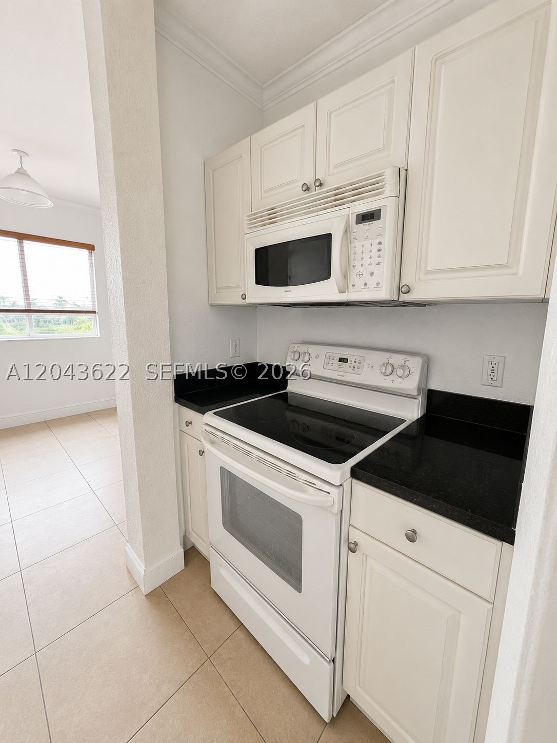 21100 SW 87th Ave #304, Cutler Bay FL 33189