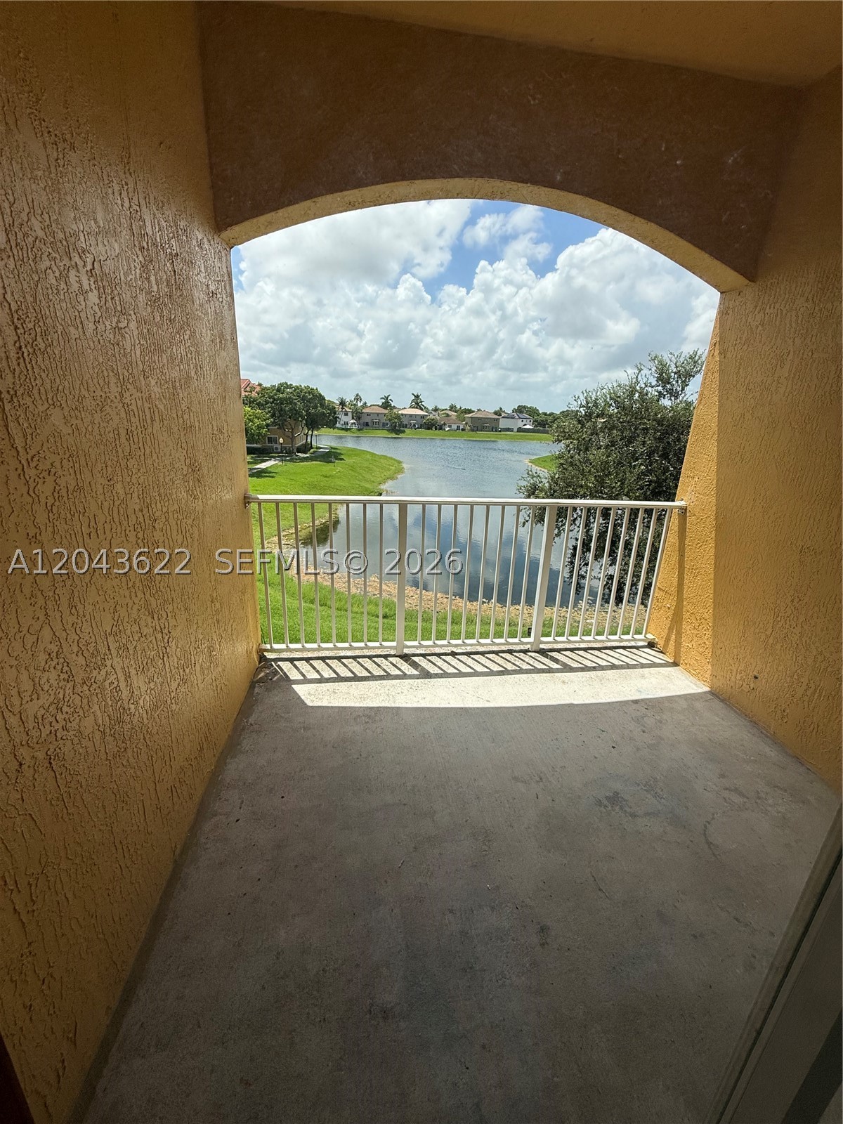 21100 SW 87th Ave #304, Cutler Bay FL 33189
