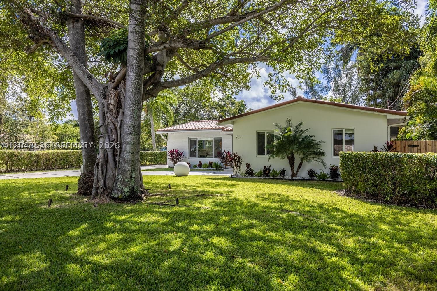 200 NW 86th St, El Portal FL 33138