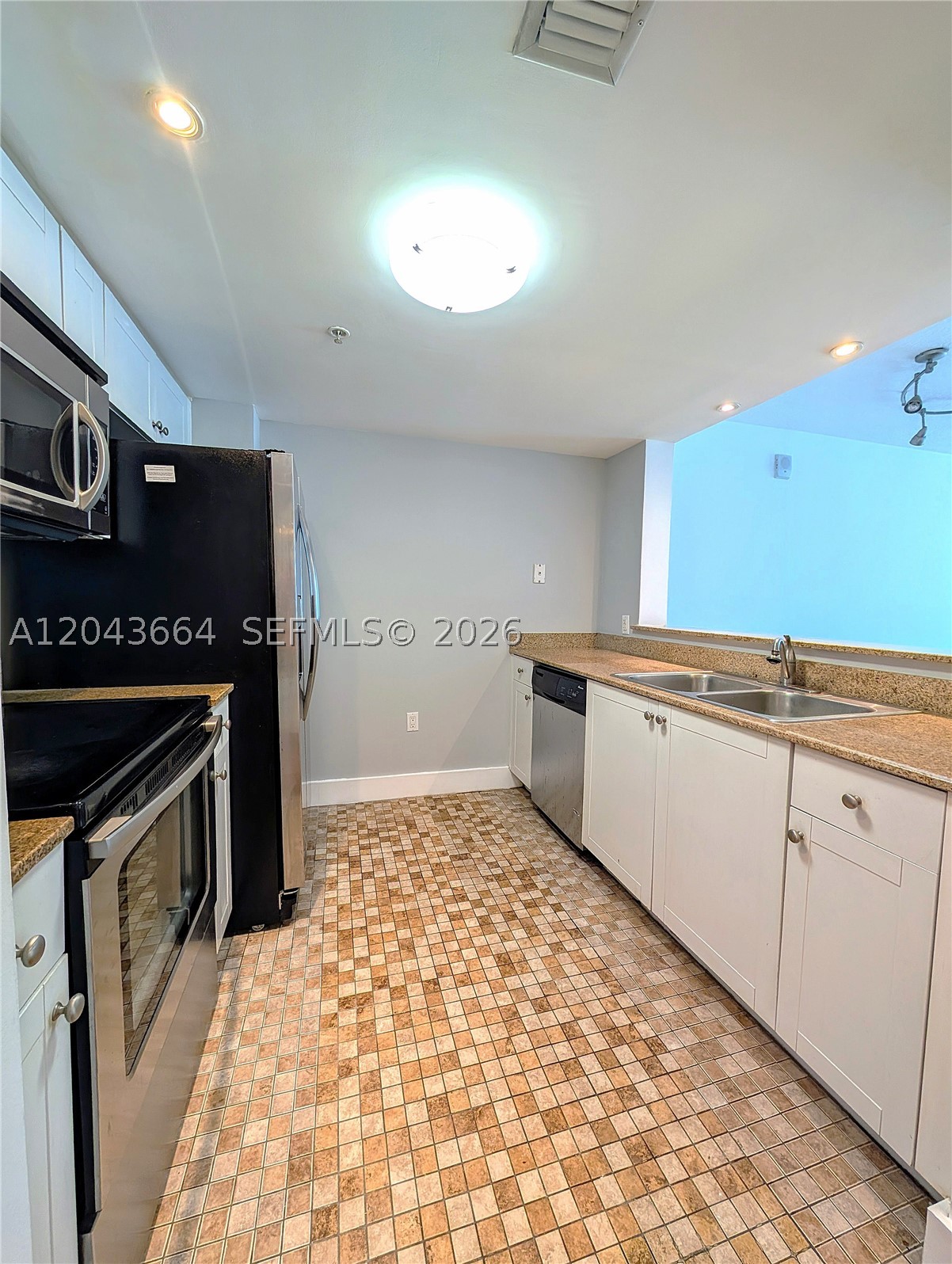 60 NW 37th Ave #605, Miami FL 33125