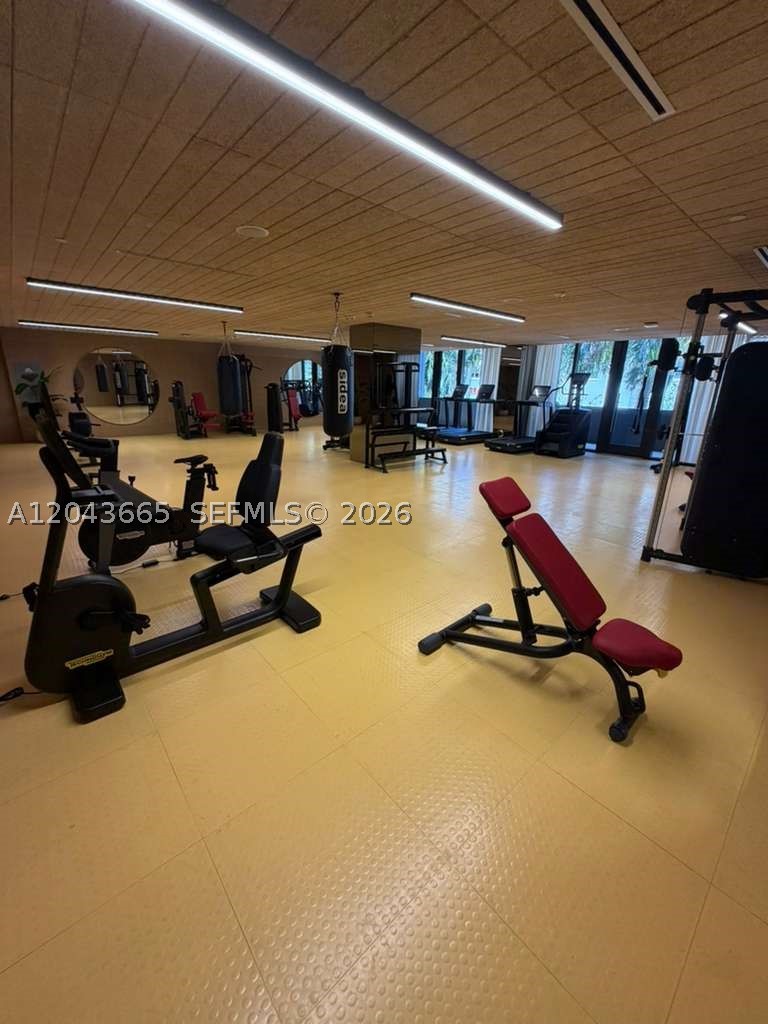 3100 1st #515, Miami FL 33137