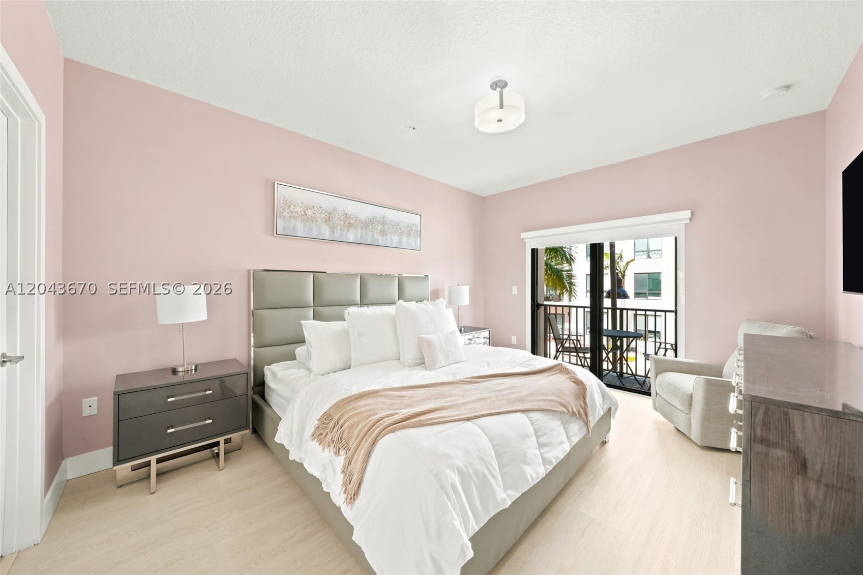8167 NW 41st St #E-101, Doral FL 33166