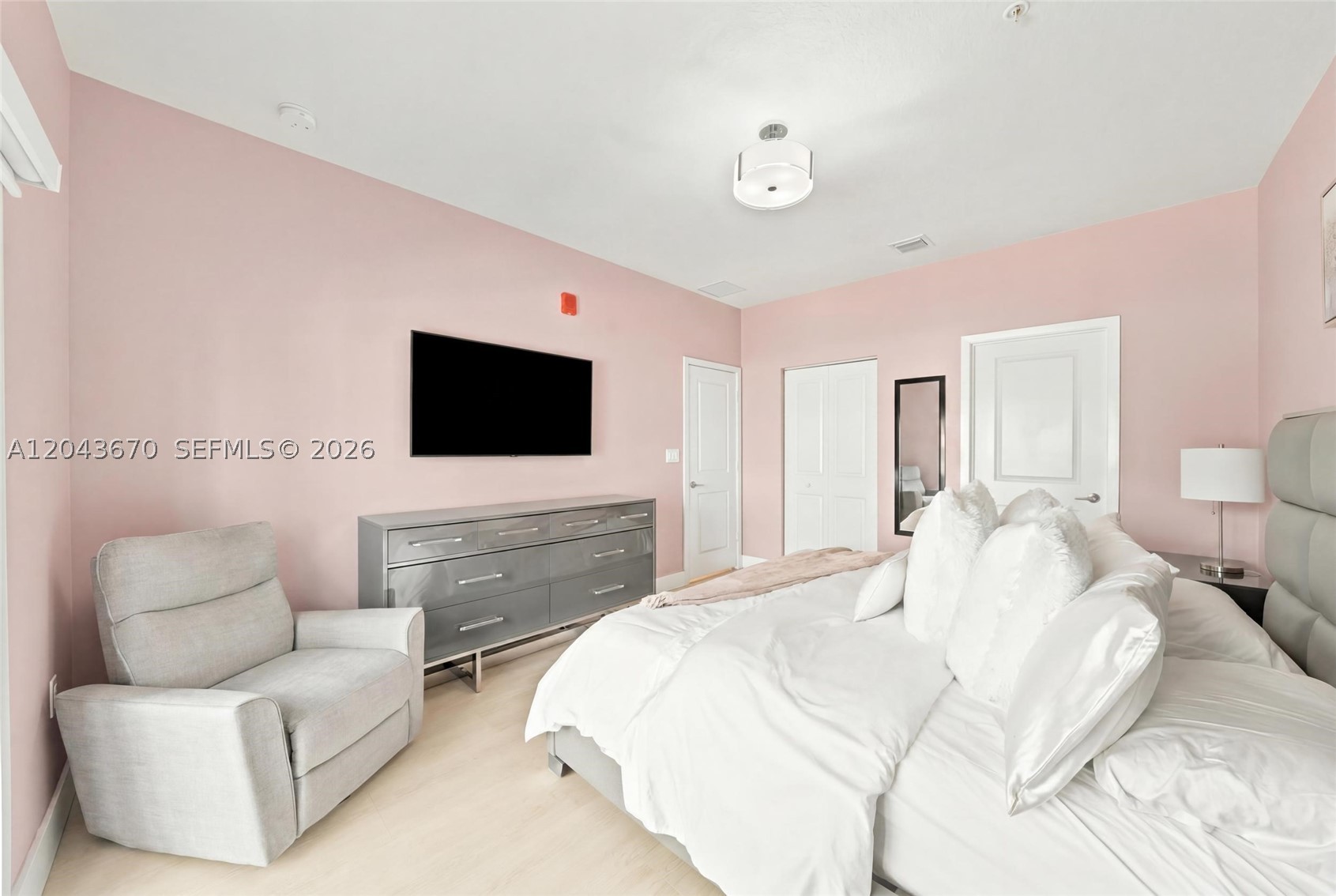 8167 NW 41st St #E-101, Doral FL 33166