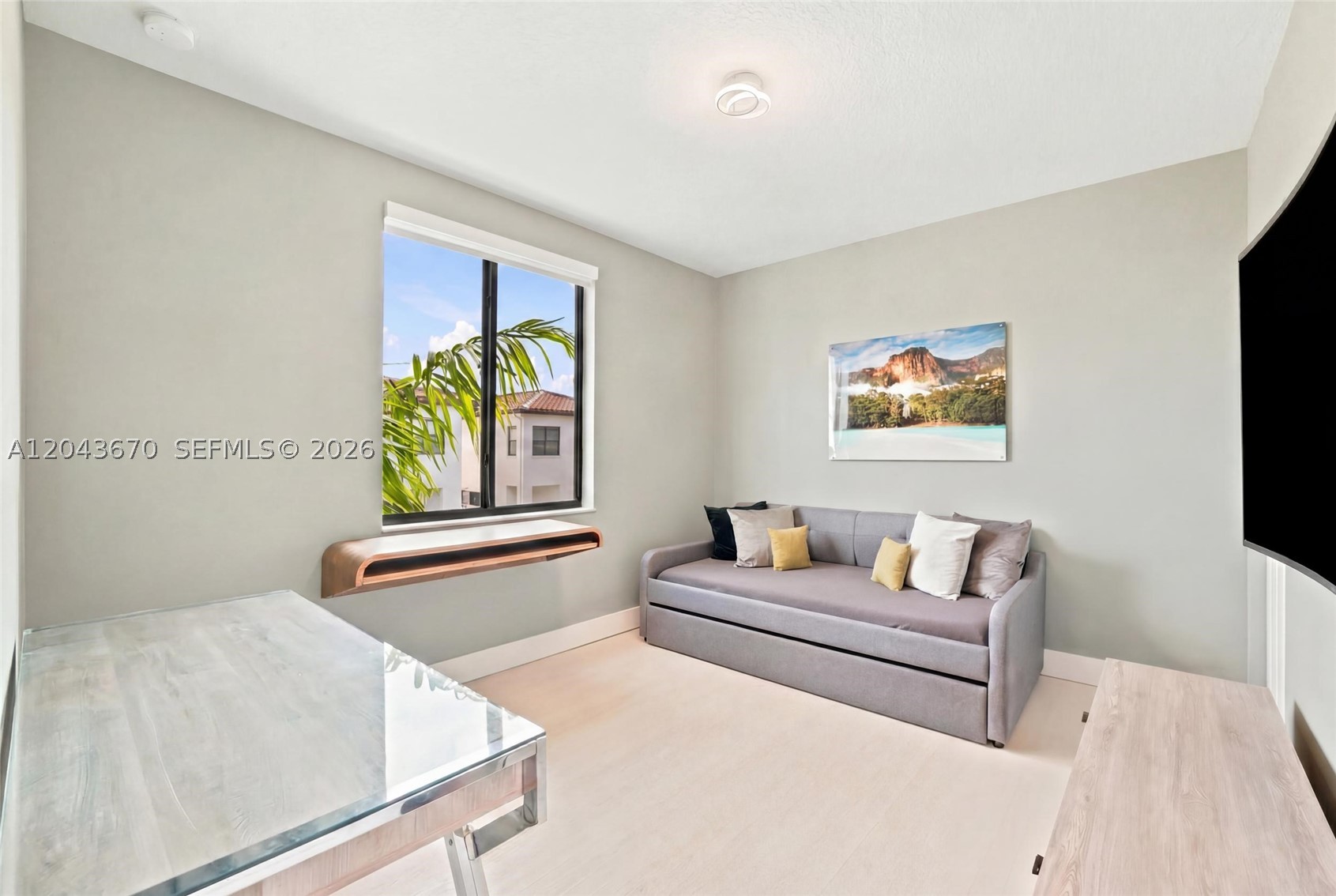 8167 NW 41st St #E-101, Doral FL 33166