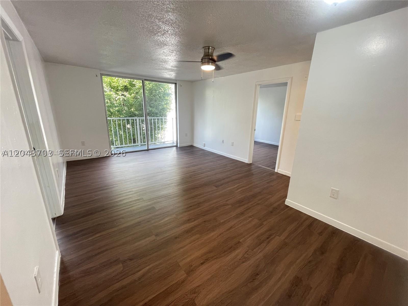 1740 NW N River Dr #517, Miami FL 33125