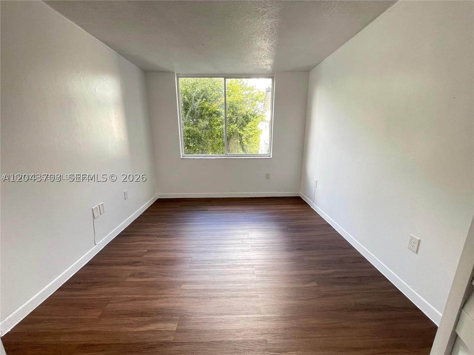 1740 NW N River Dr #517, Miami FL 33125
