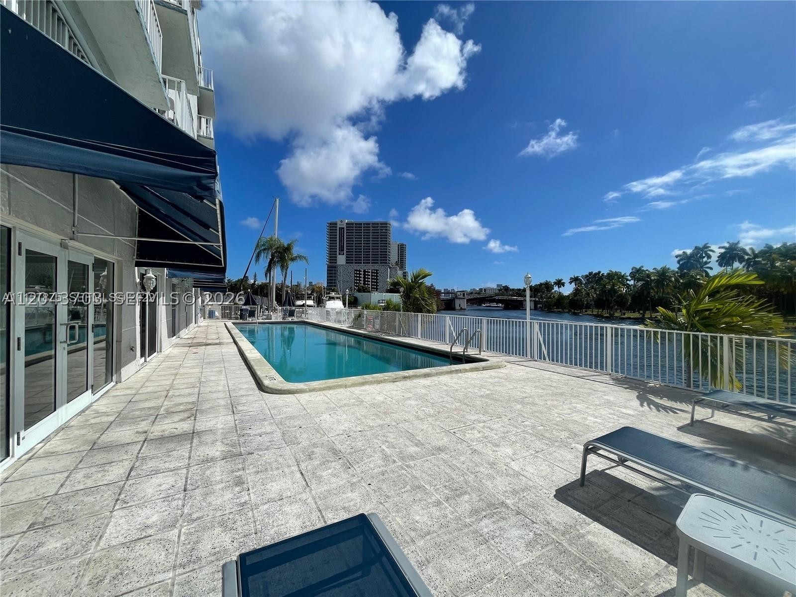 1740 NW N River Dr #517, Miami FL 33125