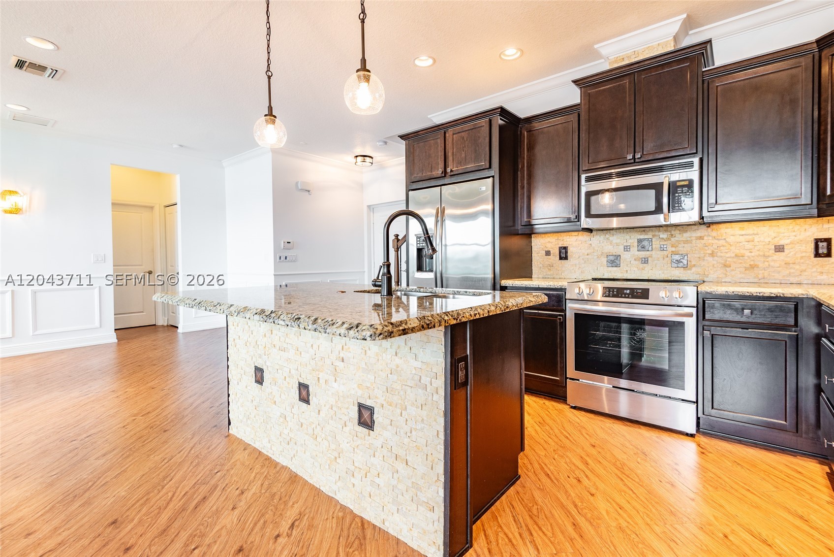 3061 Tortola Way, Cooper City FL 33024