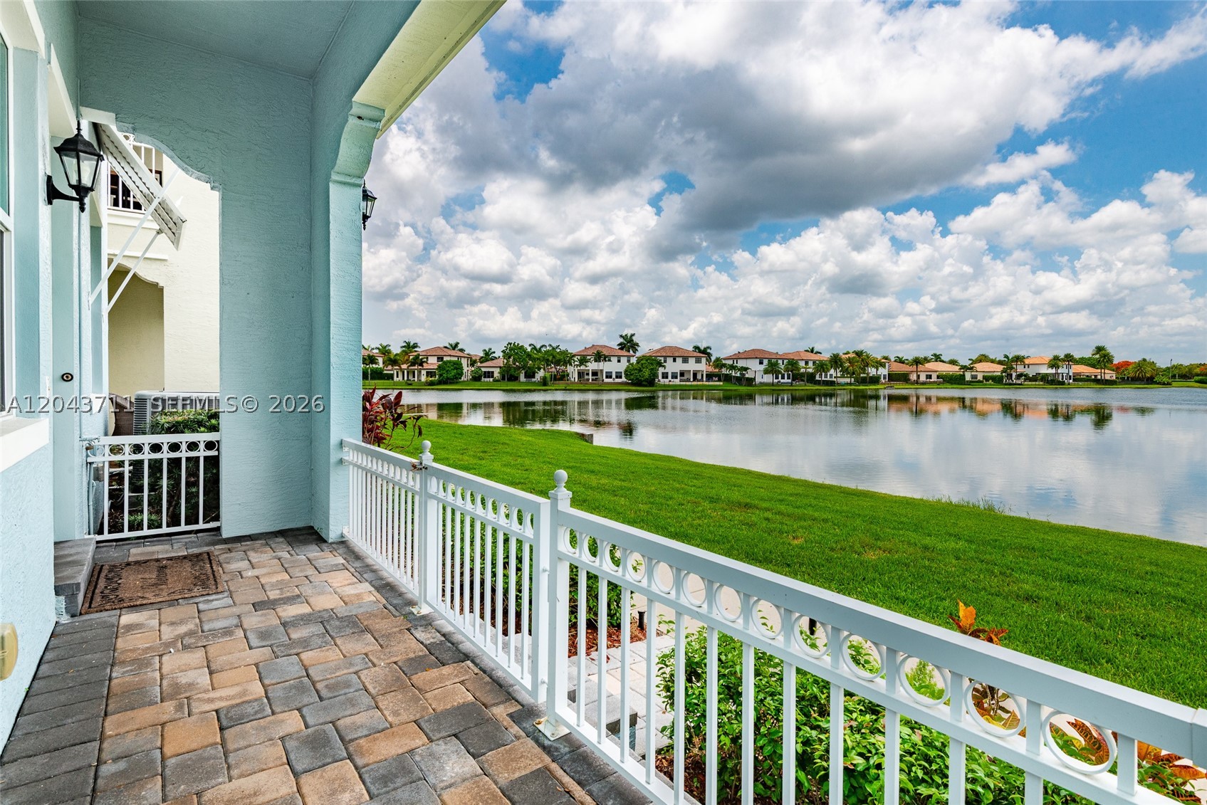 3061 Tortola Way, Cooper City FL 33024
