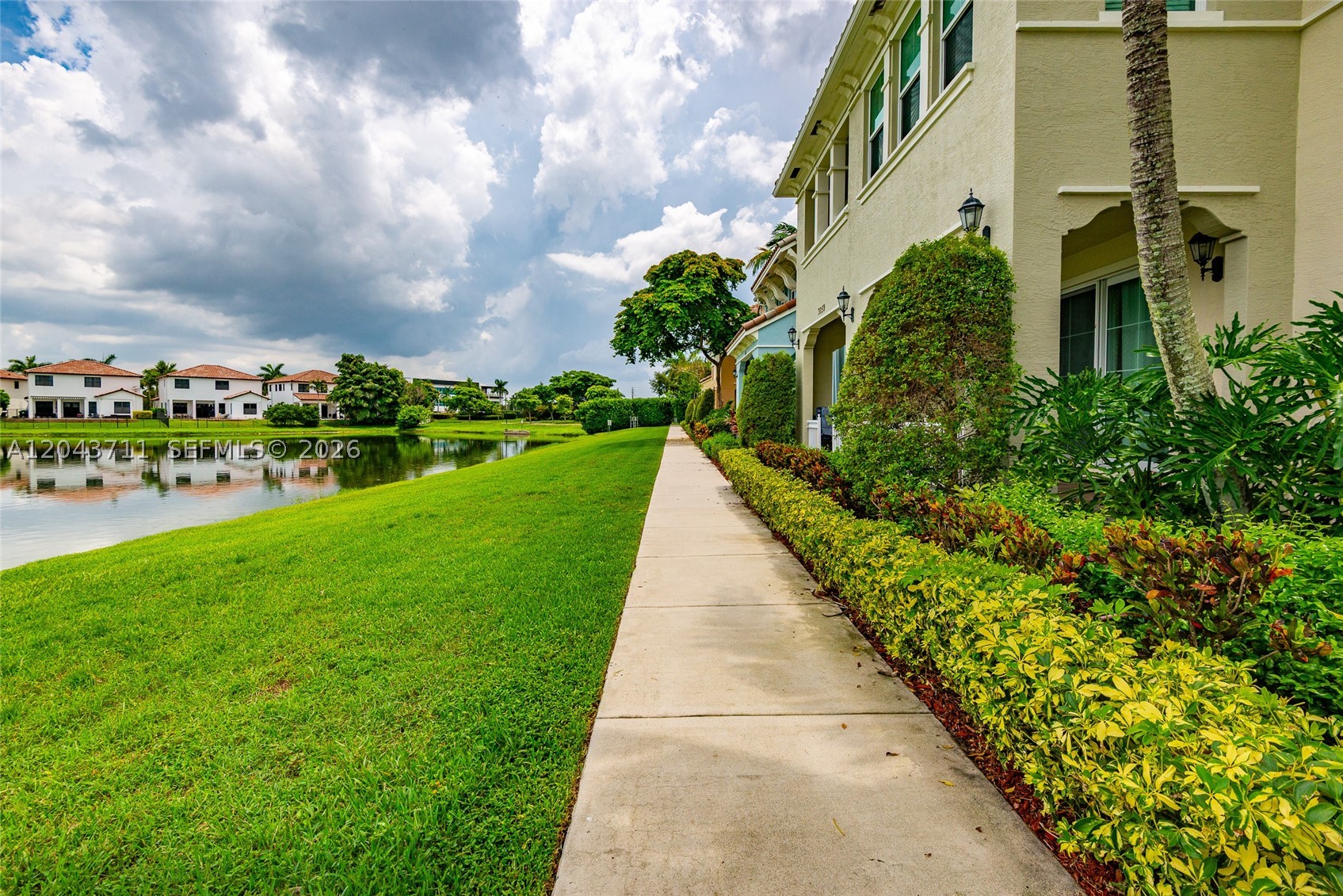 3061 Tortola Way, Cooper City FL 33024