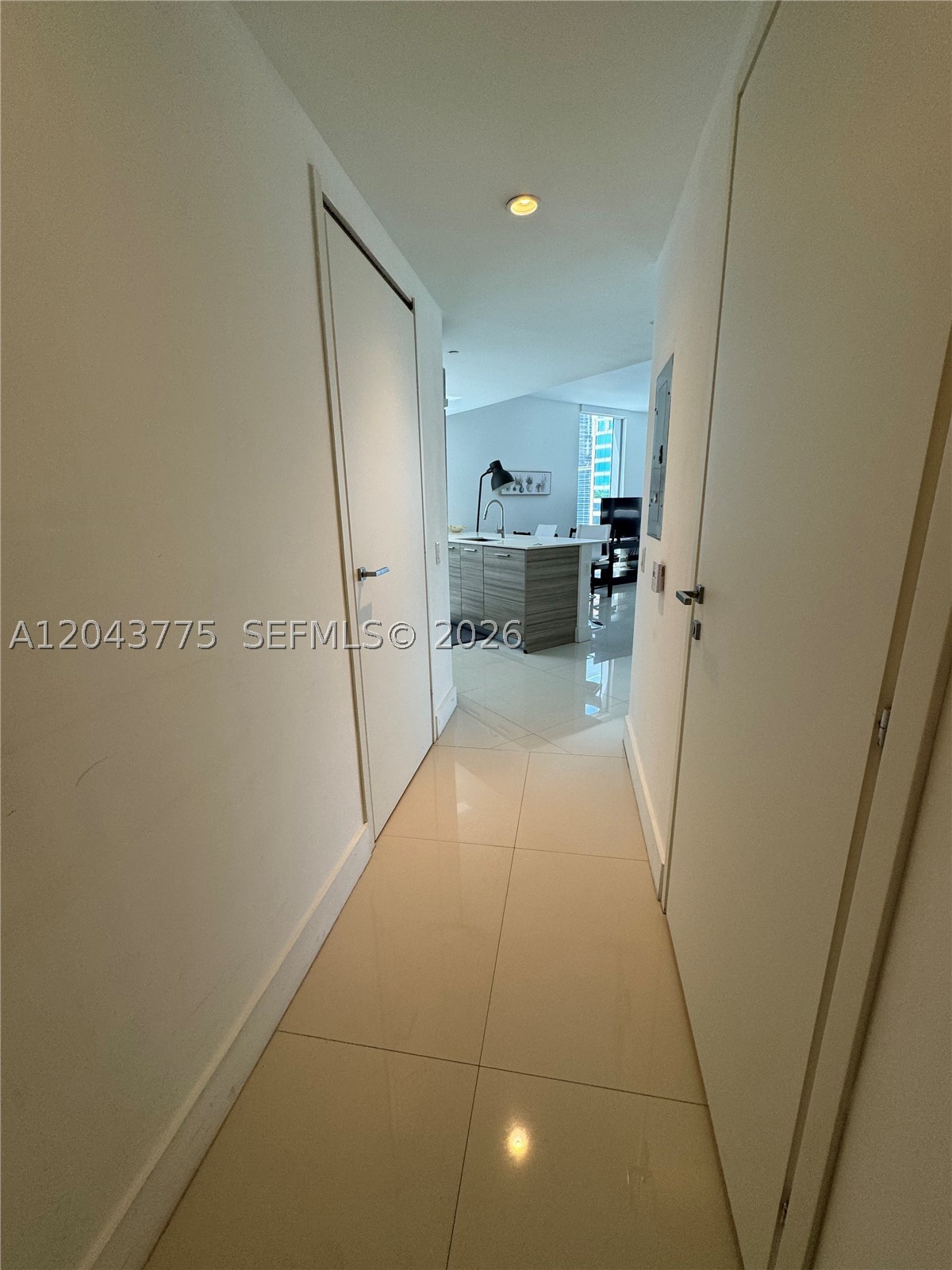 1300 Brickell Bay Dr #901, Miami FL 33131