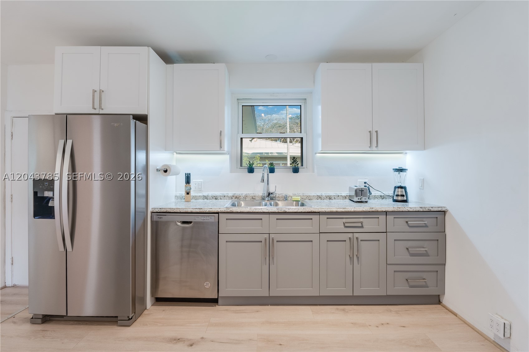 820 SW 26th Rd, Miami FL 33129