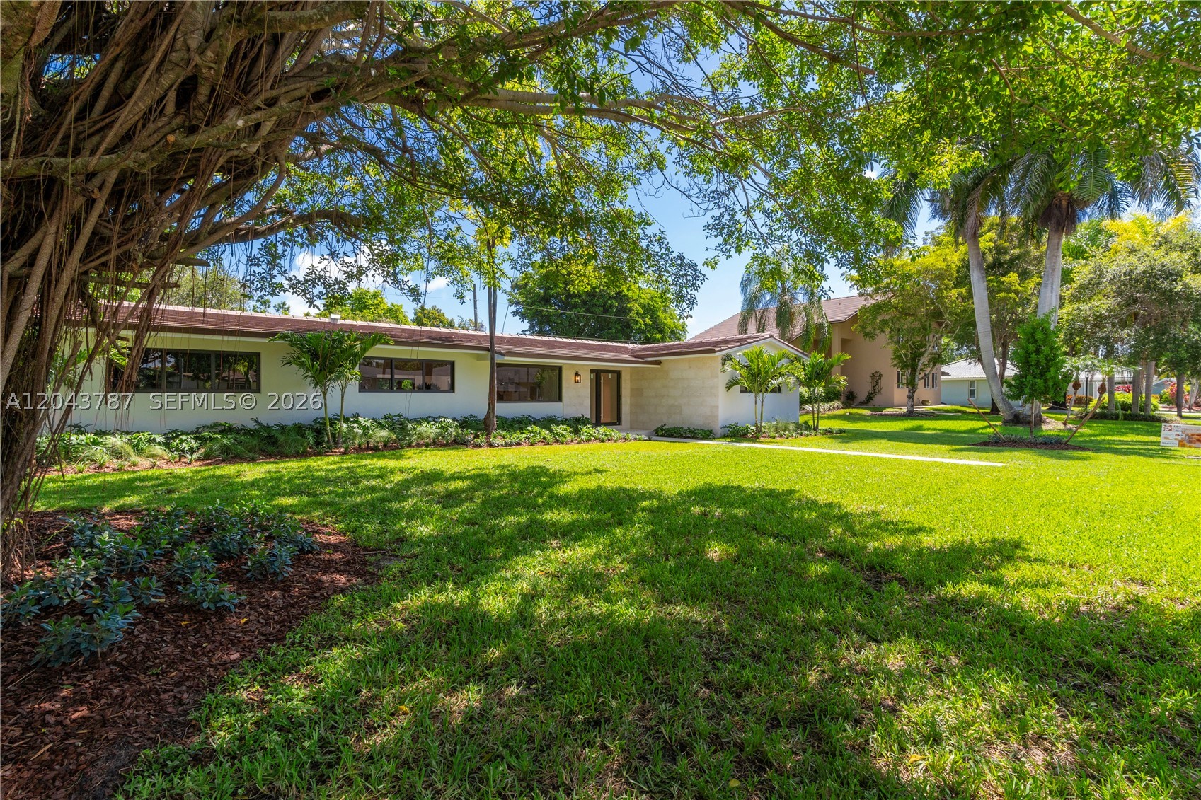 7845 SW 161st St, Palmetto Bay FL 33157