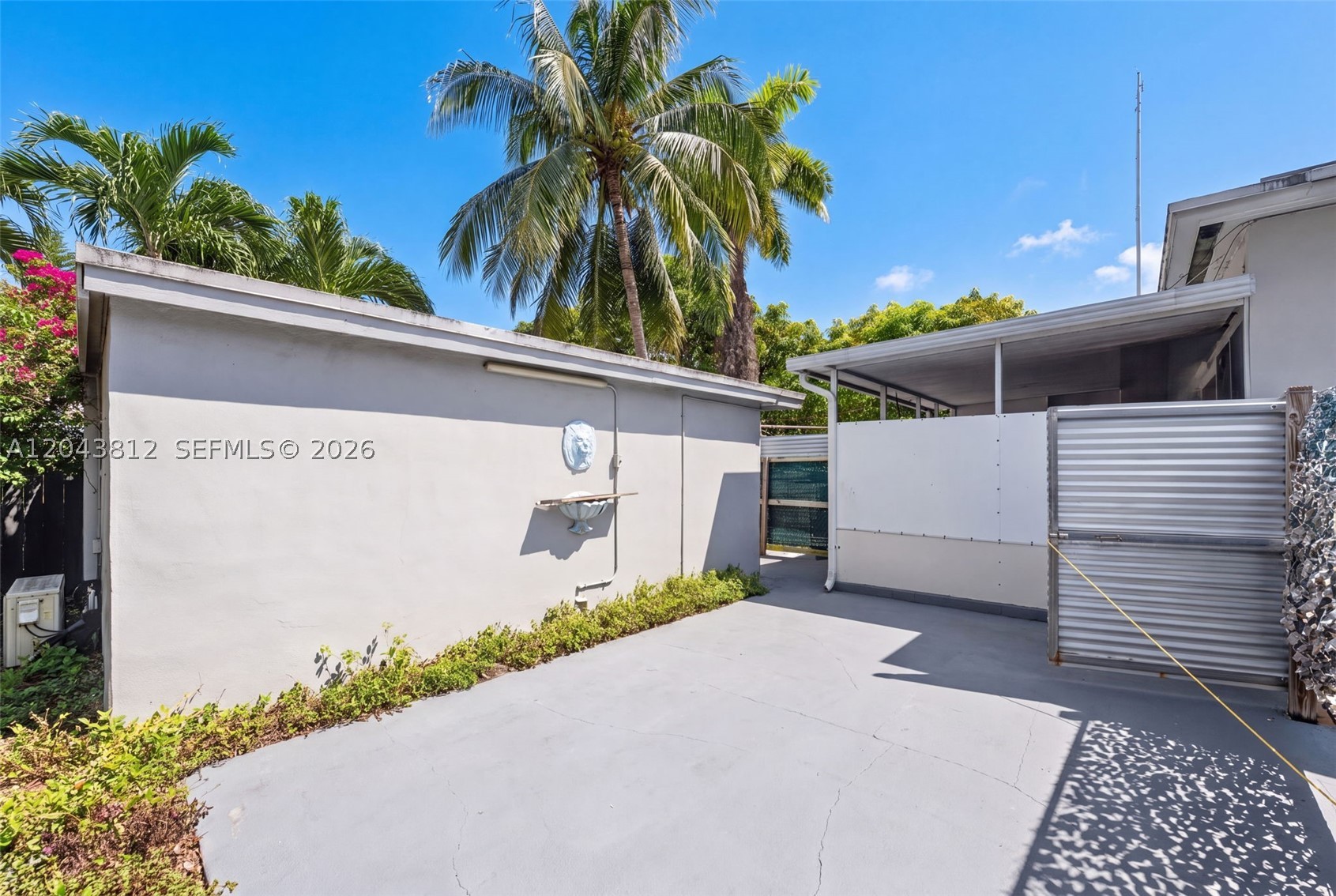 2360 SW 2nd St, Miami FL 33135