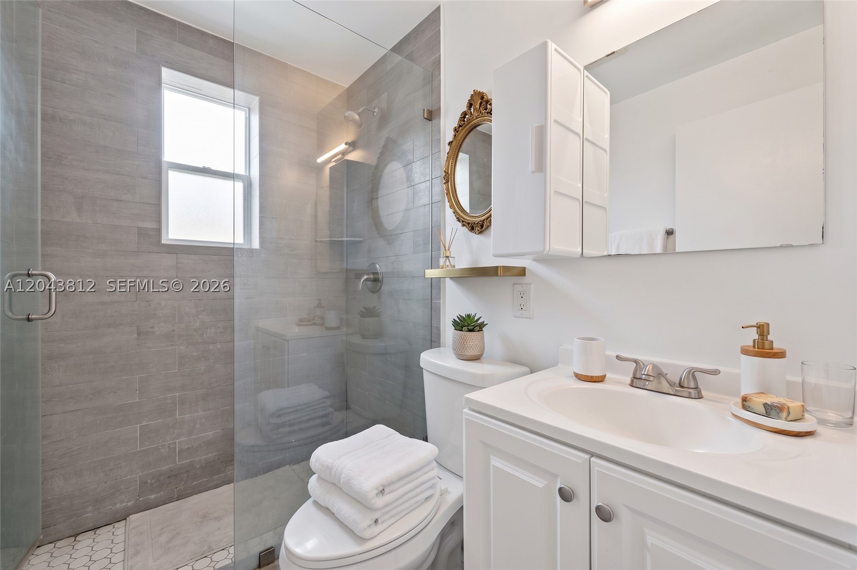 2360 SW 2nd St, Miami FL 33135