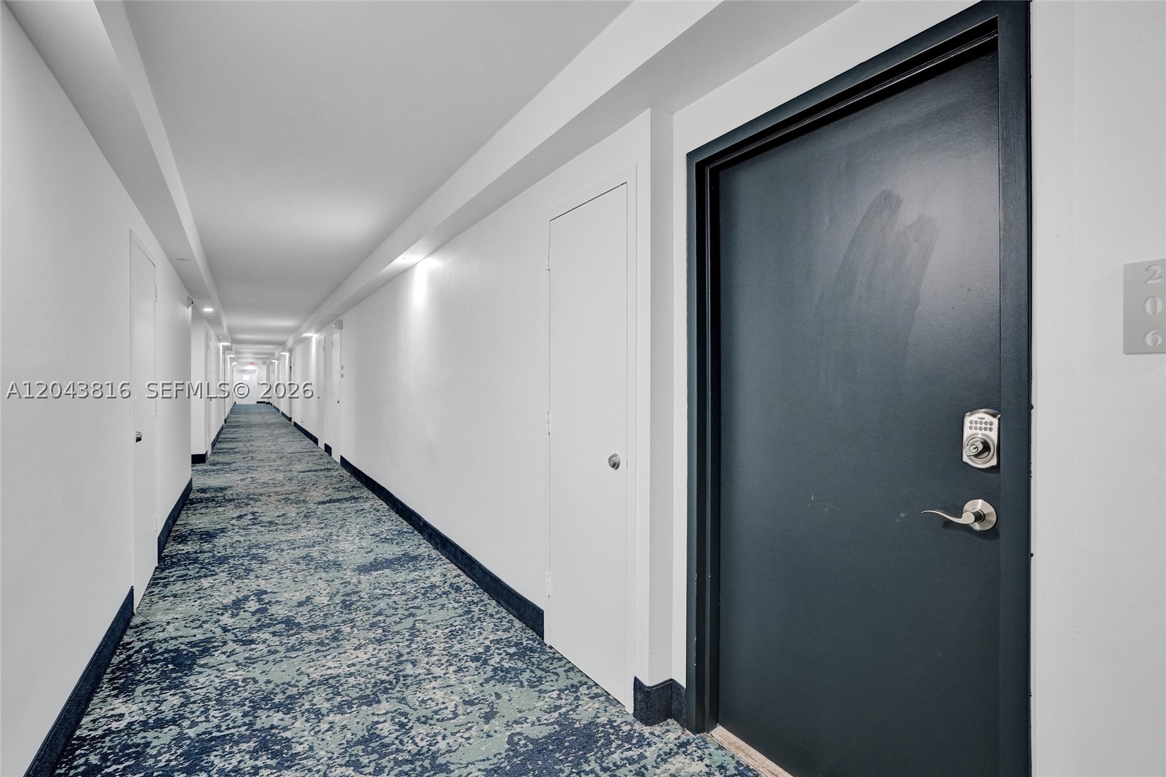 2639 N Riverside Dr #206, Pompano Beach FL 33062