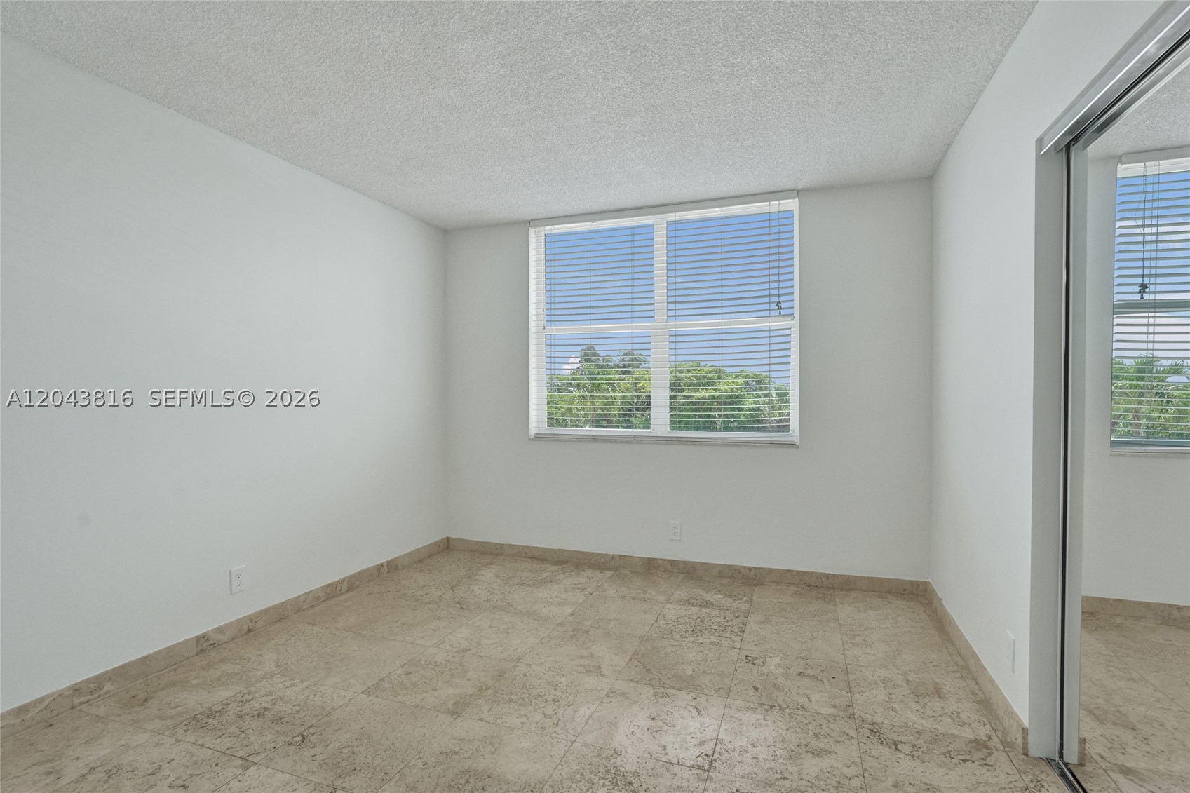 2639 N Riverside Dr #206, Pompano Beach FL 33062