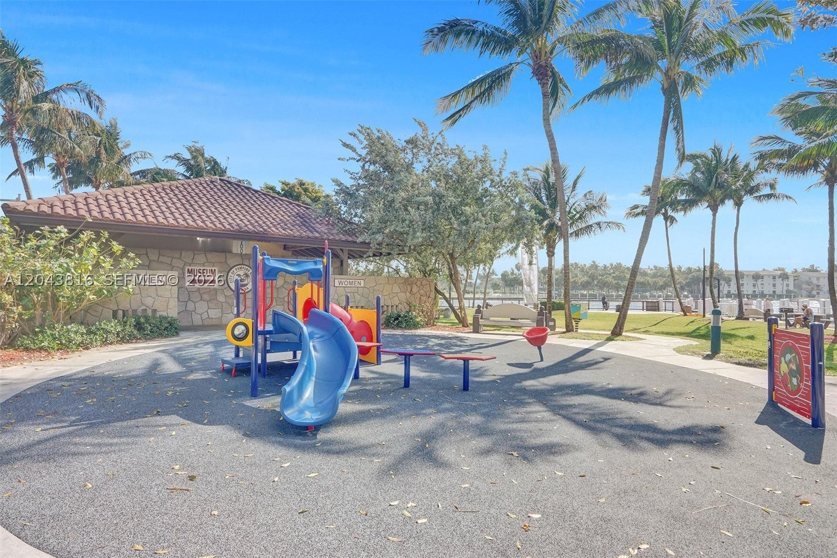 2639 N Riverside Dr #206, Pompano Beach FL 33062