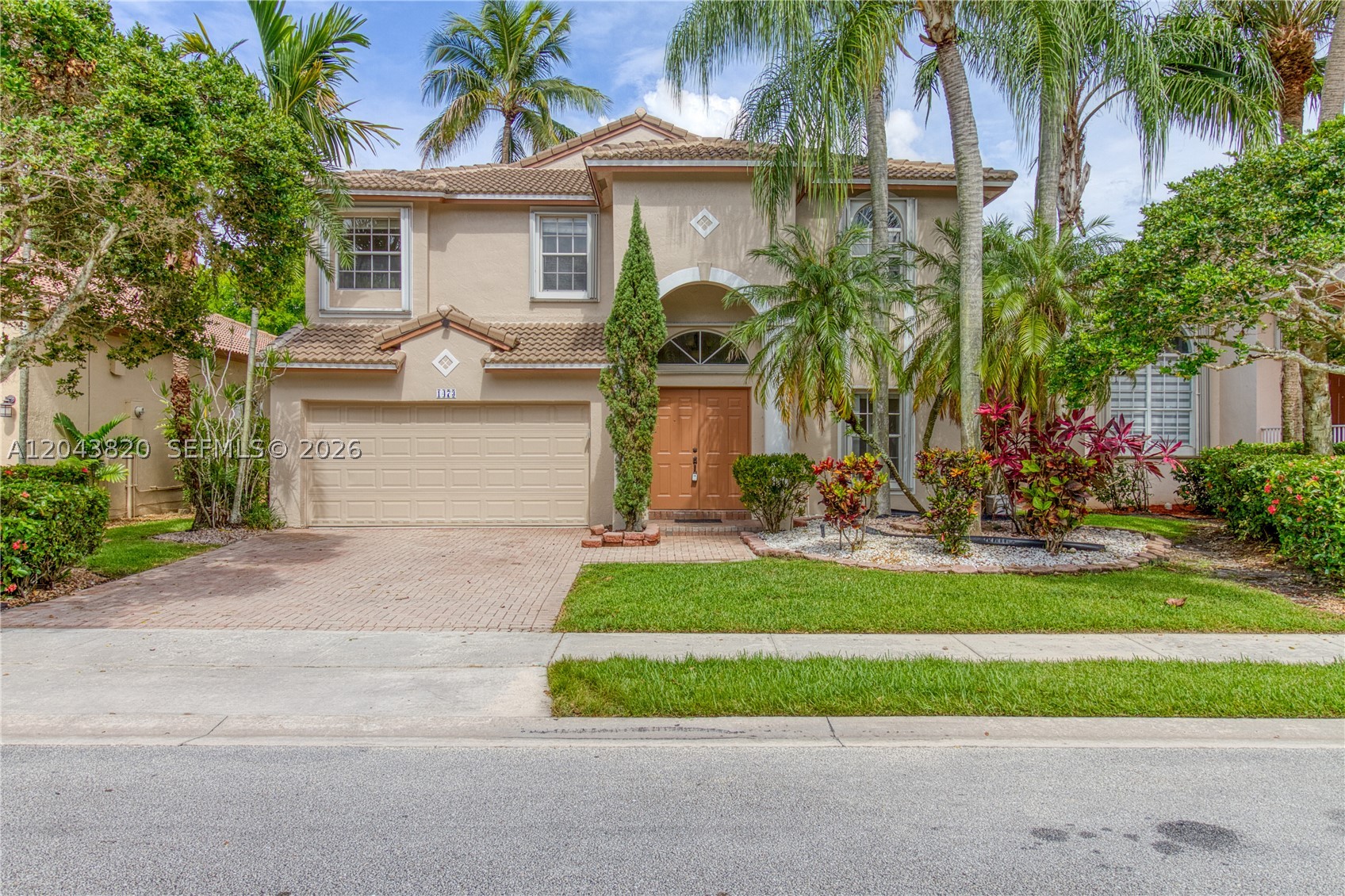 1473 SW 158th Ave, Pembroke Pines FL 33027